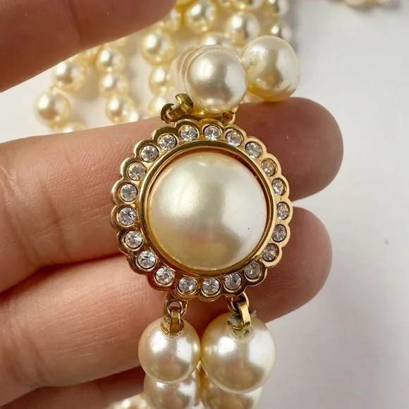 Vintage Swarovski SAL Double Strand Faux Pearl Crystal Round Clasp Necklace - Picture 5 of 6